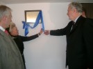 Unveiling the plaque near the new laboratories